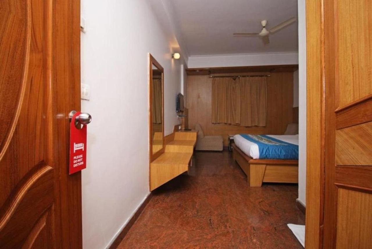 The Mahendra Hotels Mysore Buitenkant foto